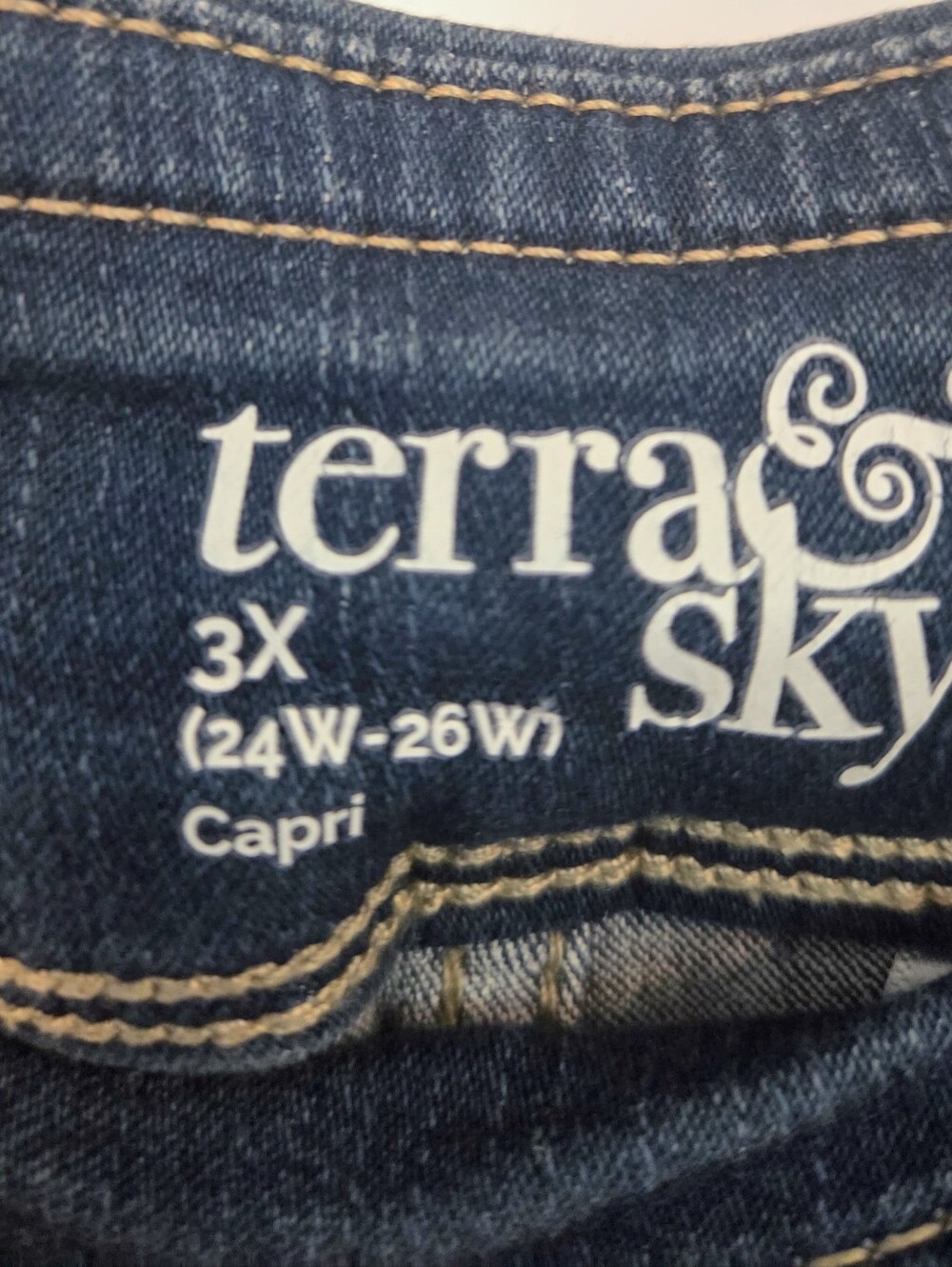 Terra & Sky Dark Navy Cropped Denim Capris - Picture 2 of 2